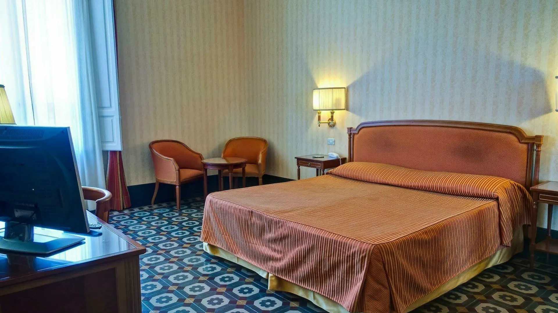 Grand Hotel Royal Виареджо