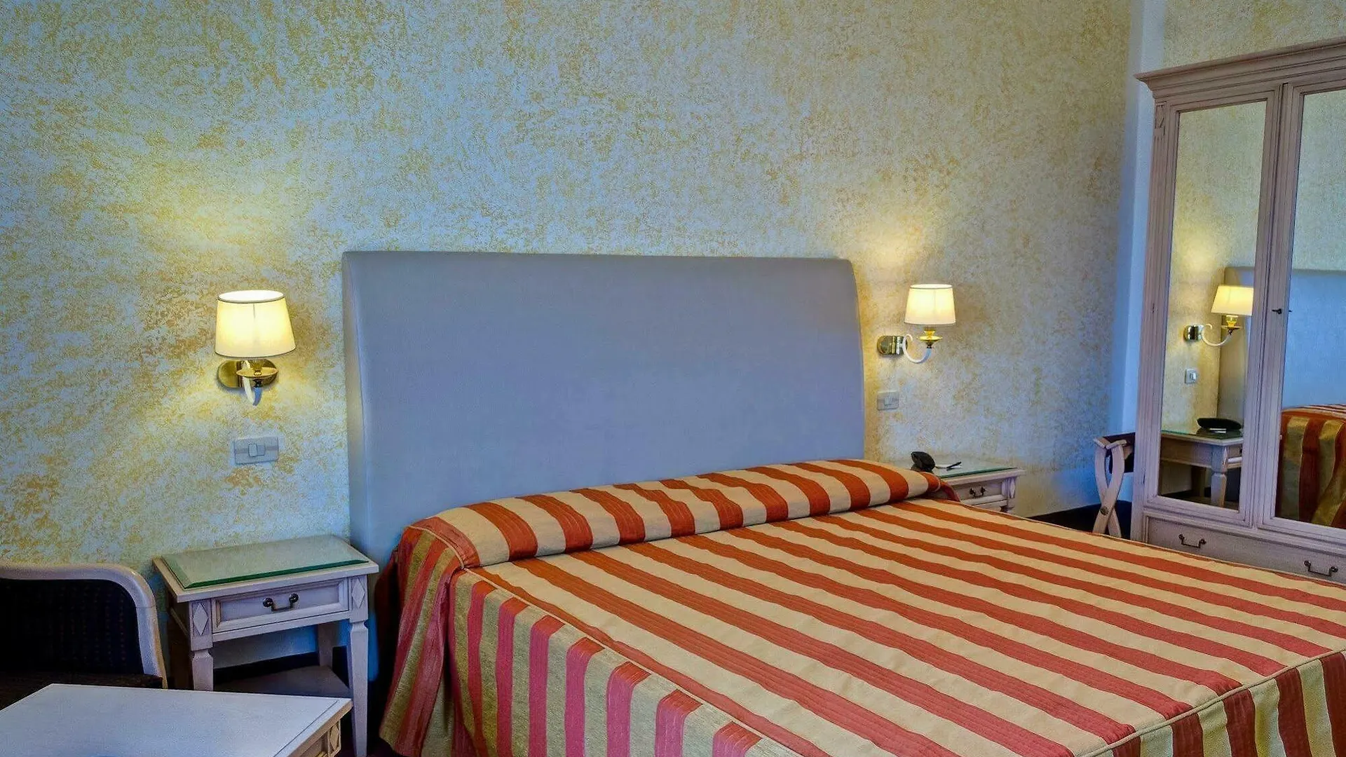 ****  Grand Hotel Royal Viareggio Italy